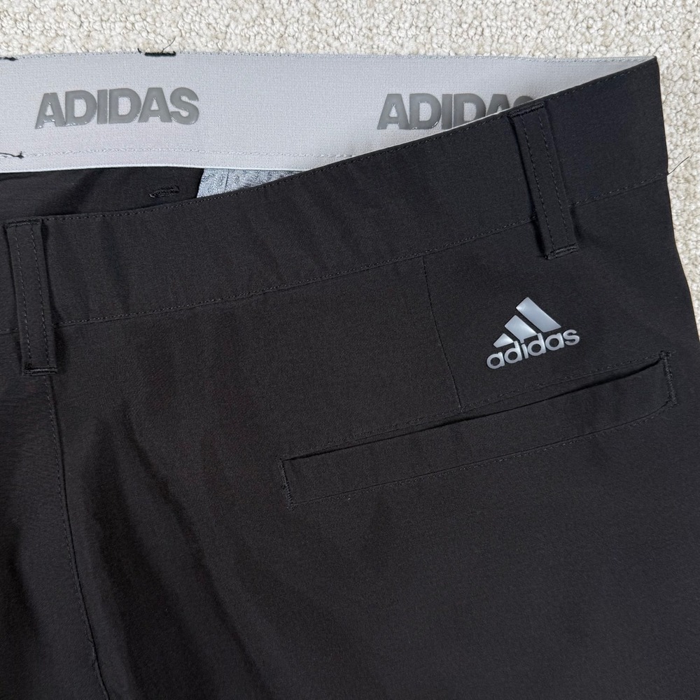 Adidas Ultimate 365 Mens 40 Black Performance Stretch 10" Golf Shorts